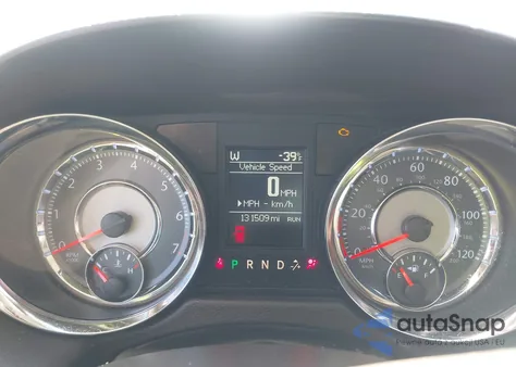 2016 Chrysler Town & Country Touring from USA, damaged, VIN 2C4RC1BG5GR230714